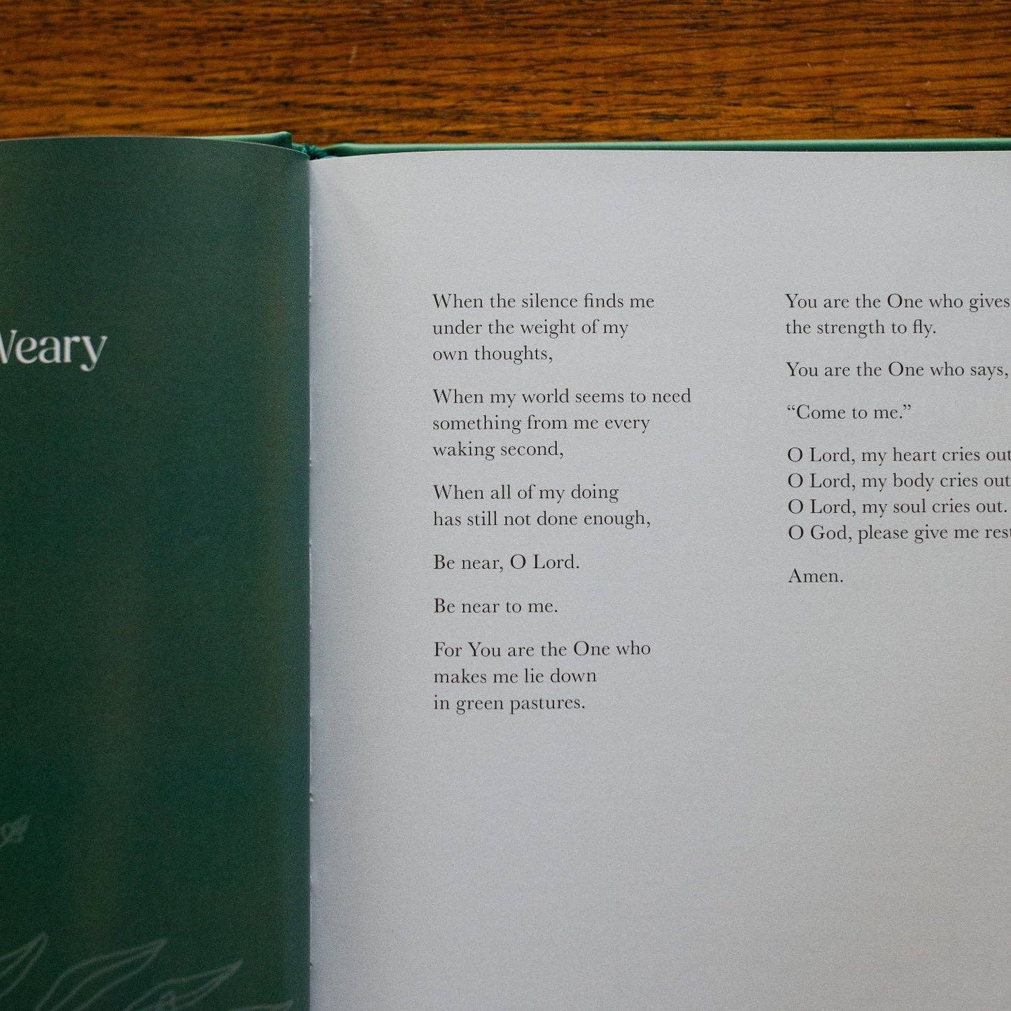 The Daily Grace Co - Draw Near to God: A Collection of Liturgies, Prayers, and Blessings