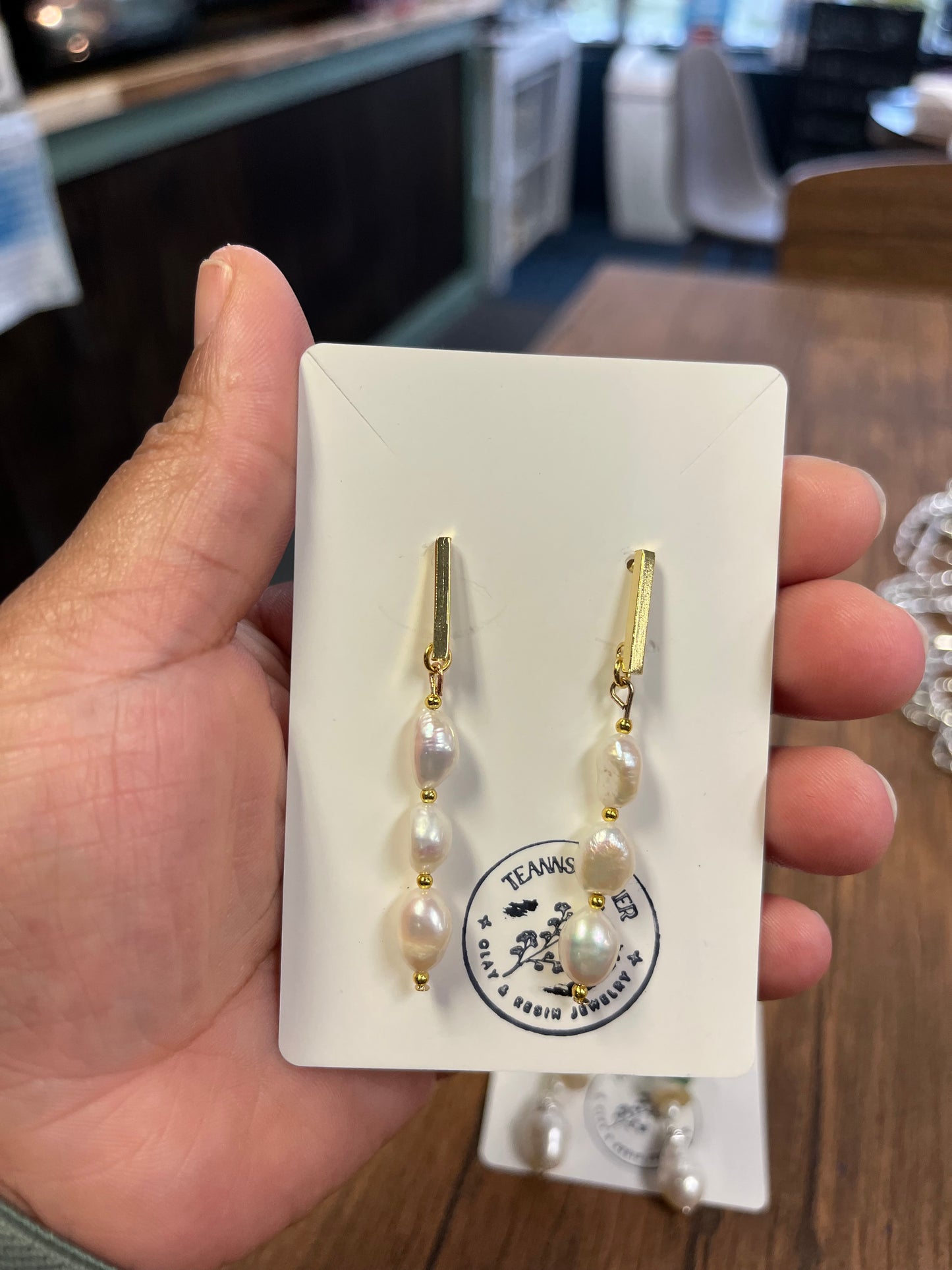 Teannscorner- Gold Bar Three Pearls Dainty Earrings $15