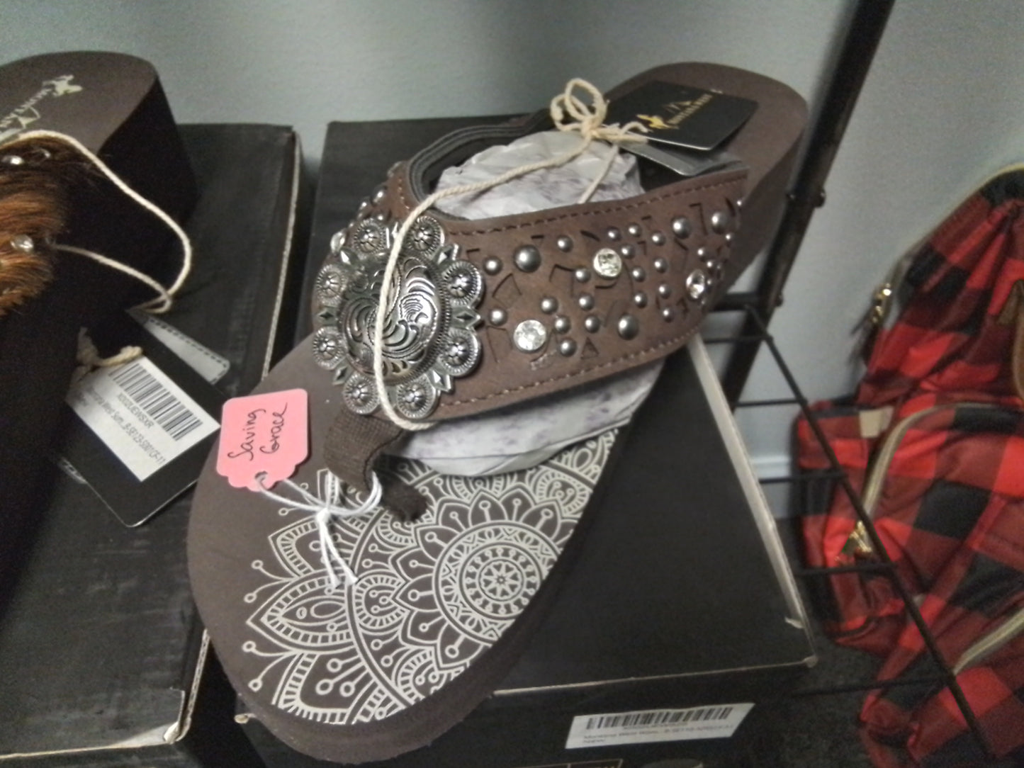 Montana West flip flops