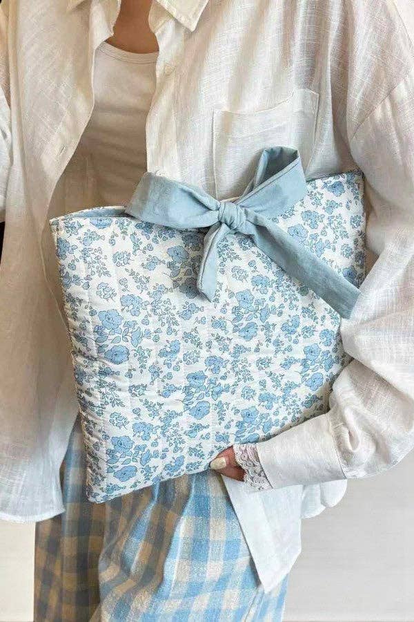 Nash Grey - Phoebe Blue Floral Bible Cover