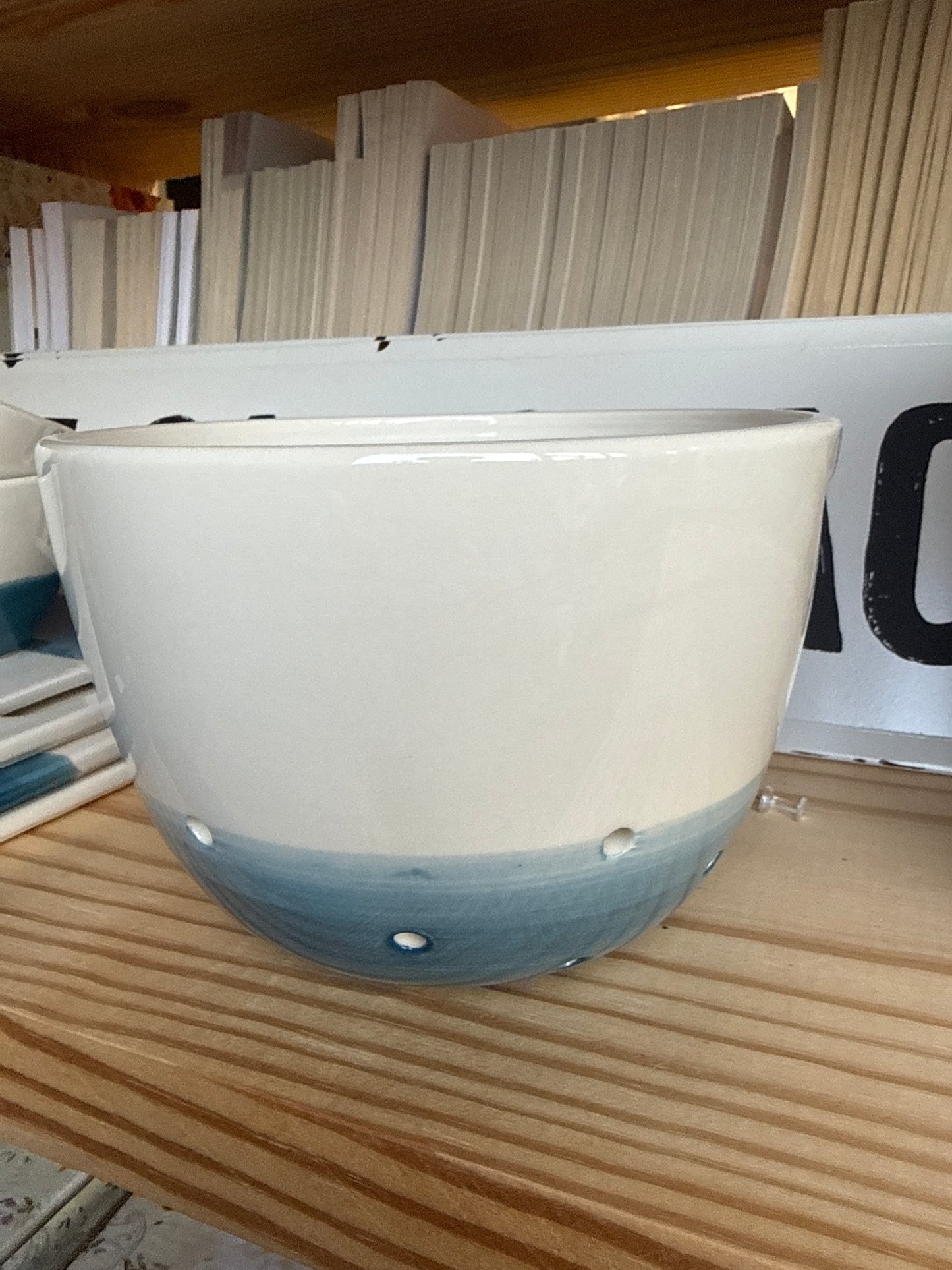 Tate and Zoe ceramic colander - strainer