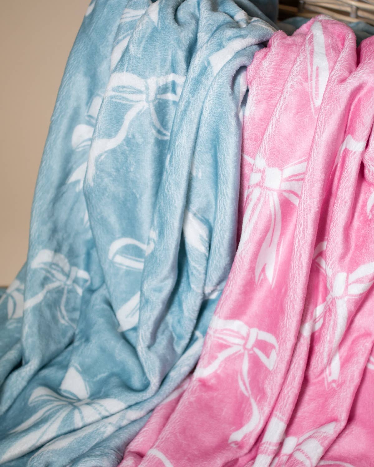 The Royal Standard - Hannah Bow Throw   Light Blue   50x60