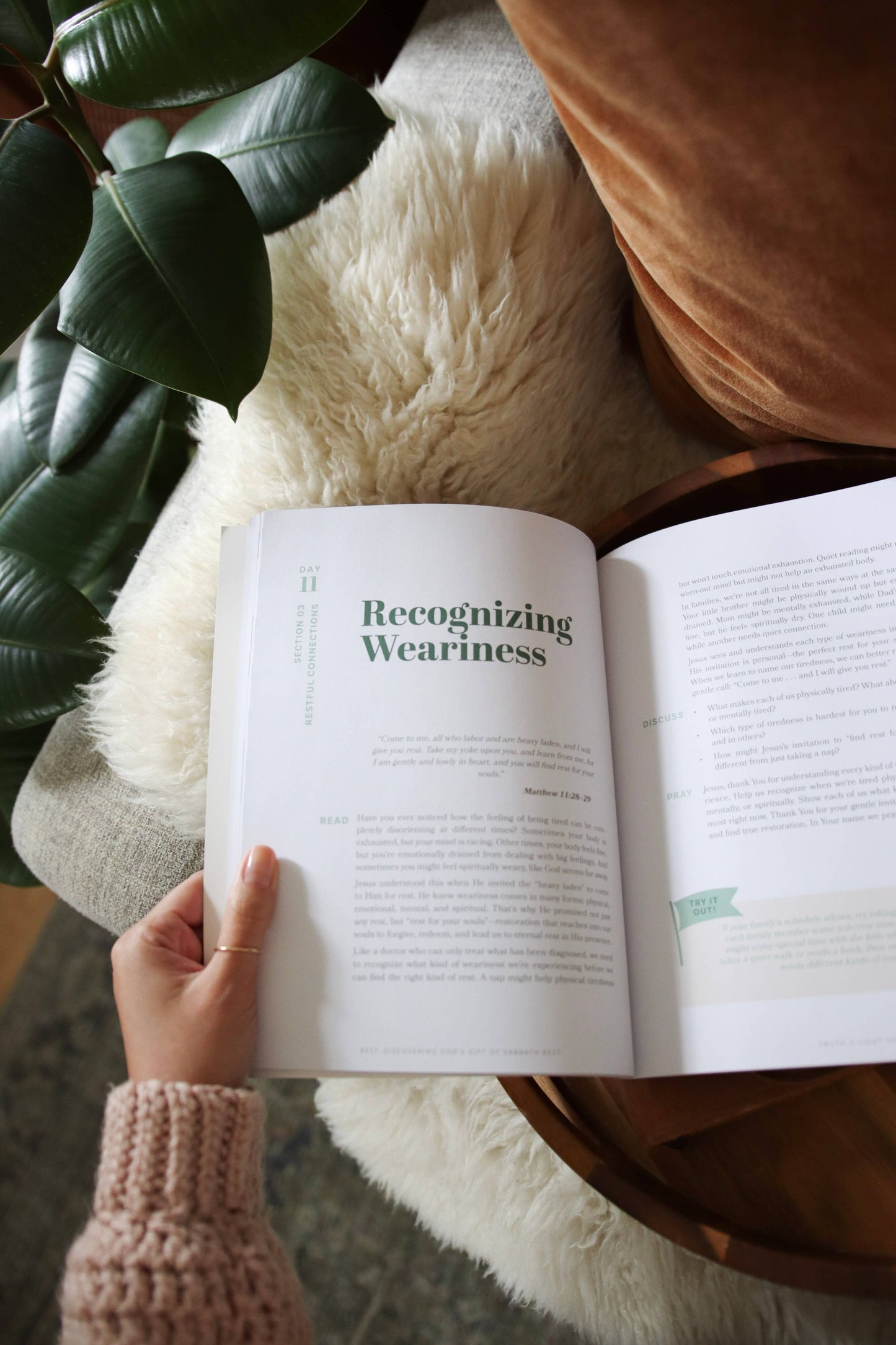 Paper Peony Press - Rest: A 30-Day Family Devotional on God’s Gift of Sabbath