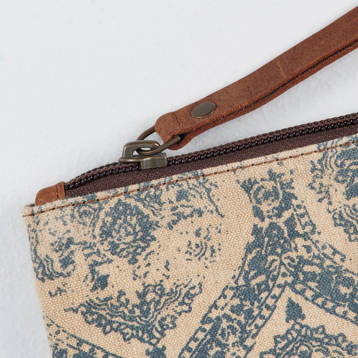 Primitives by Kathy - Indigo Zipper Pouch