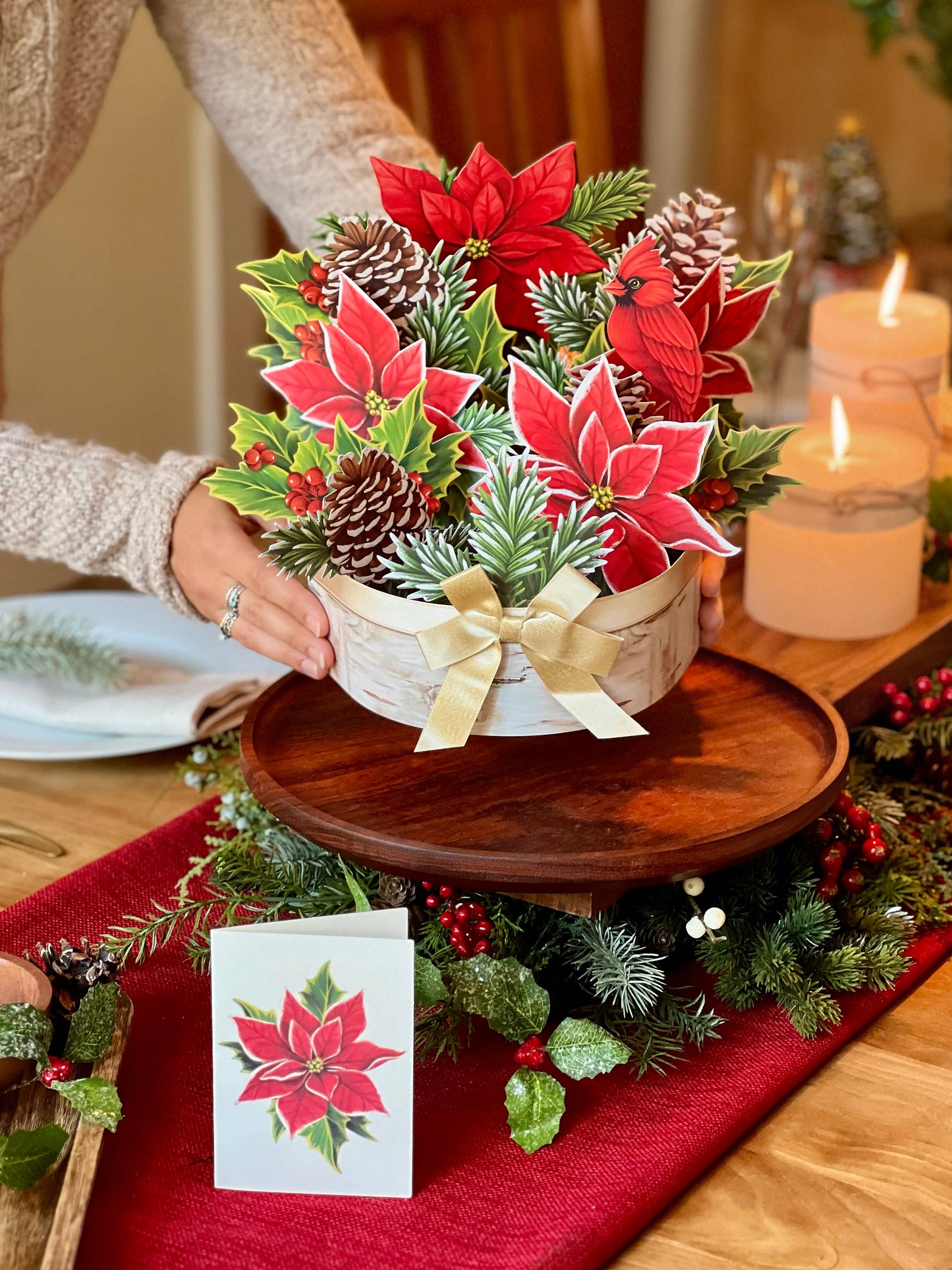 FreshCut Paper LLC - Birch Poinsettia (8 Pop-up Greeting Cards)