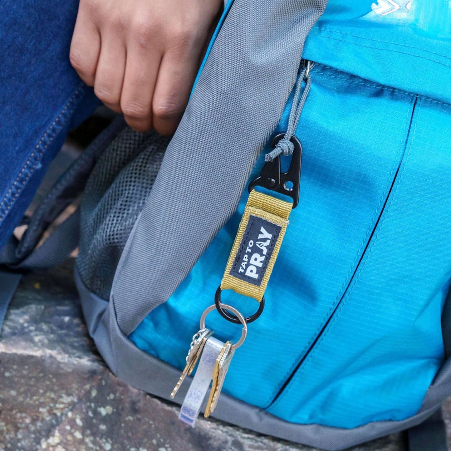Versible - Tap To Pray® Tactical Carabiner Keychain