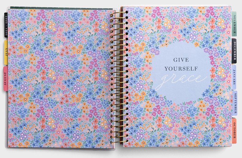 2025 Beautiful & Abundant Floral 18-Month Agenda Planner