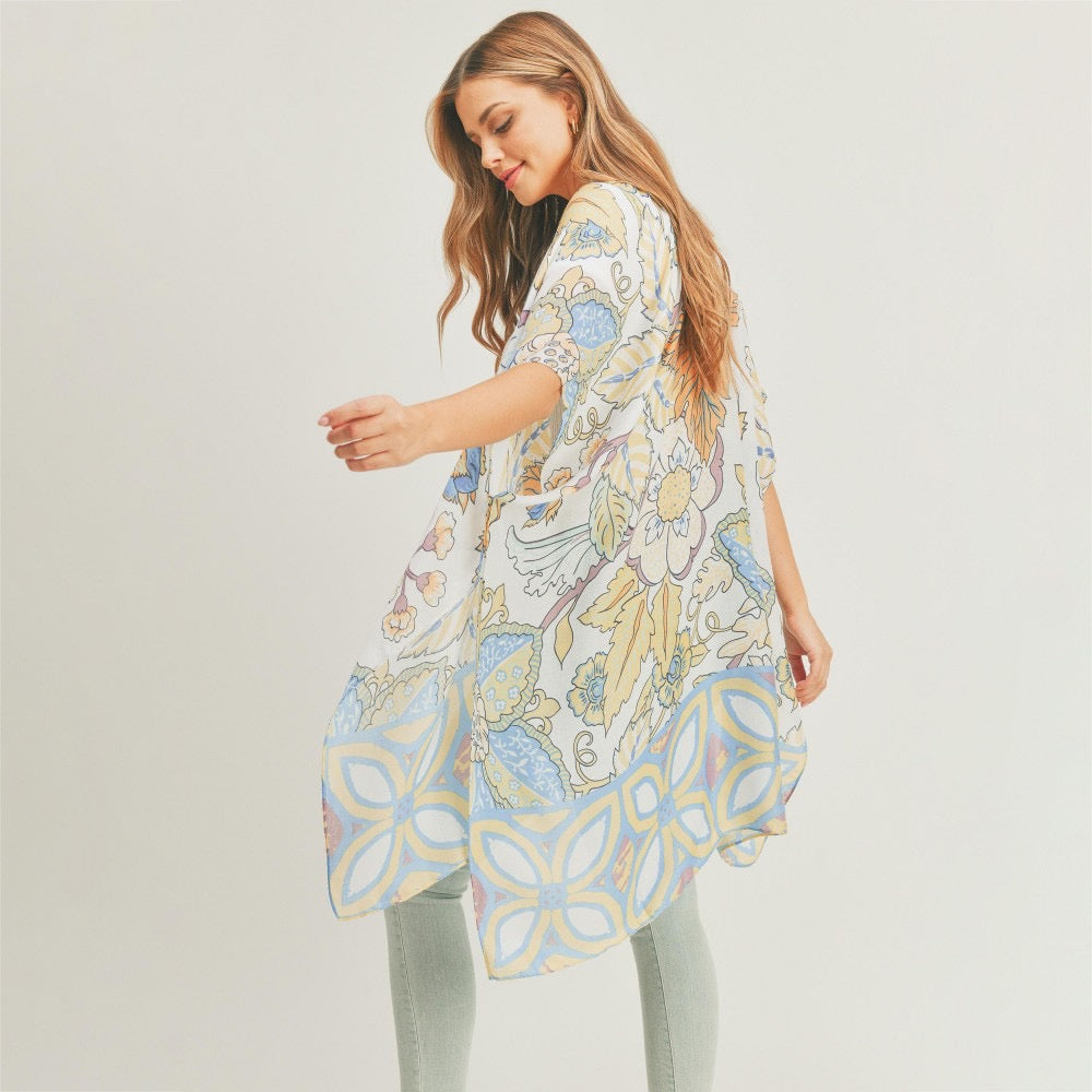 Women's Lightweight Damask Print Kimono.