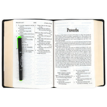 NASB Giant Print Handy-Size Reference Bible, Bonded Leather, Black