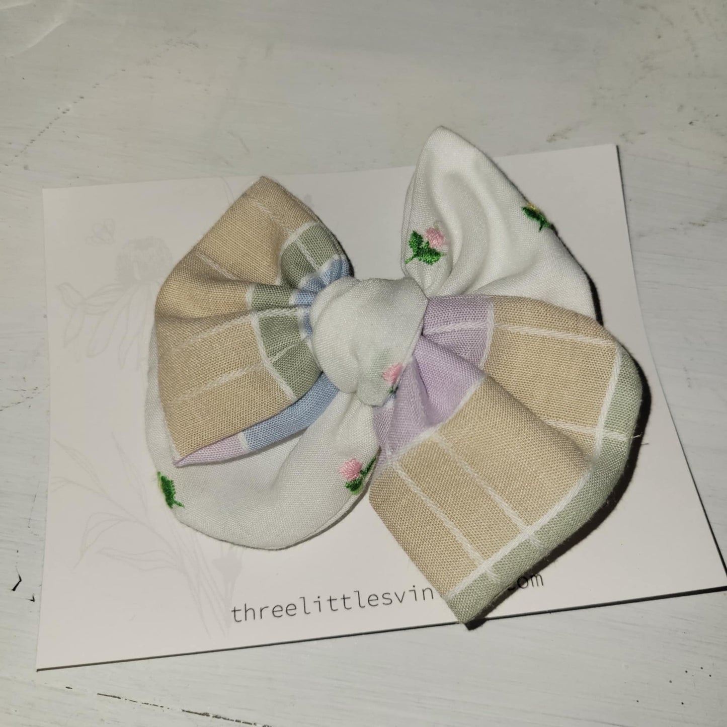 Farmhouse & Grace- Vintage Bows