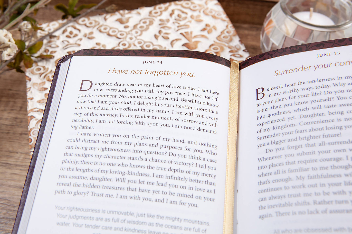 BroadStreet Publishing Group, LLC - I Hear His Whisper for Women (Yearlong Women's Devotional)