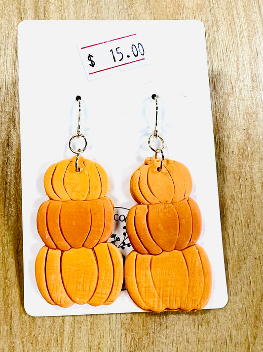 Teannscorner- Orange Pumpkin Patch Fall Earrings
