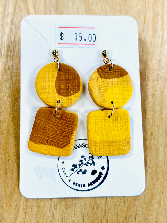 Teannscorner- Linen Brown Yellow Square Round Polymer Clay