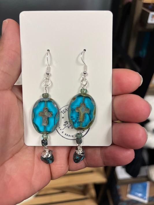 Teannscorner-Blue Cross Beaded Sterling Silver Earrings $15