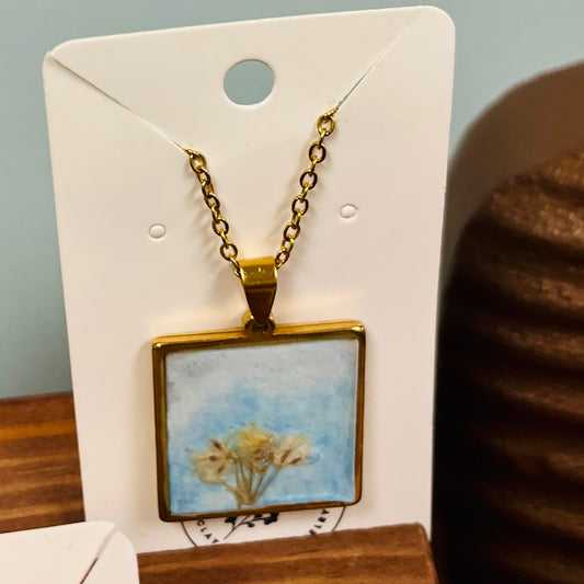 Teannscorner- Gold pressed flowers in clouds