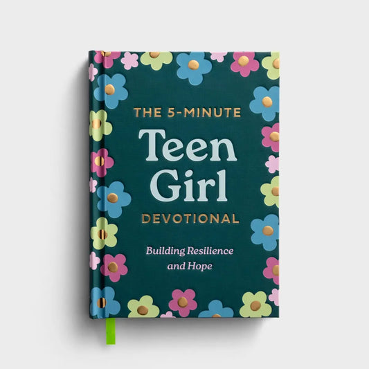 The 5-Minute Teen Girl Devotional: Building Resilience and Hope