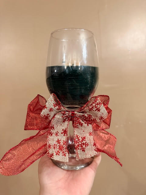La Vie Queen Collective-  Christmas floral wine glass