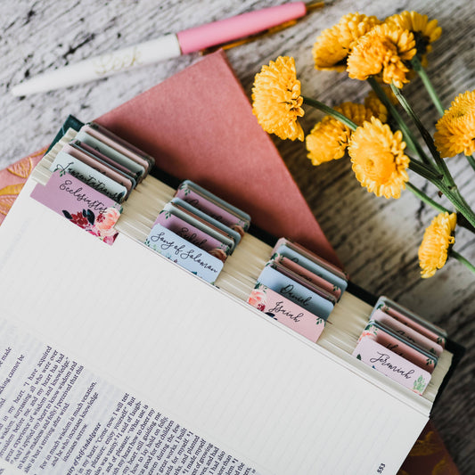 The Daily Grace Co - Floral Bible Tabs